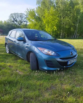 mazda opolskie Mazda 3 cena 20300 przebieg: 260000, rok produkcji 2010 z Poznań